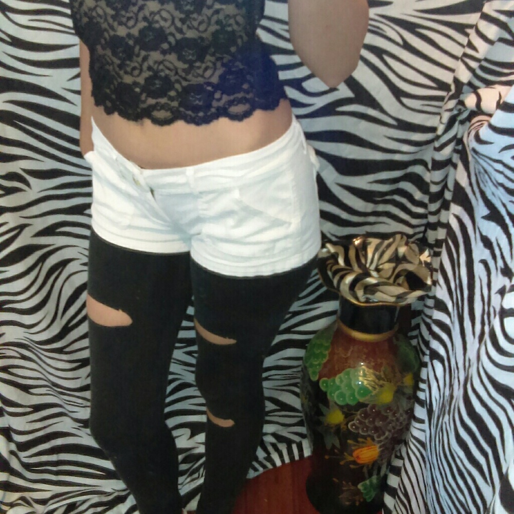 Hollister booty shorts